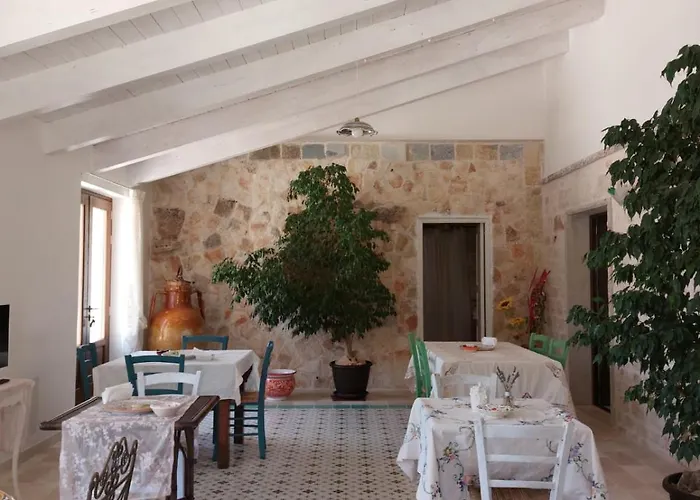 فندق مبيت وإفطار Masseria Cecato نوتشي