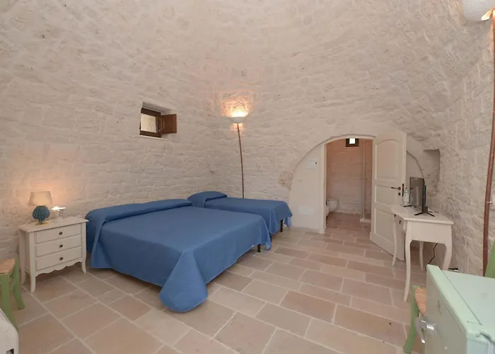 فندق مبيت وإفطار Masseria Cecato 4*