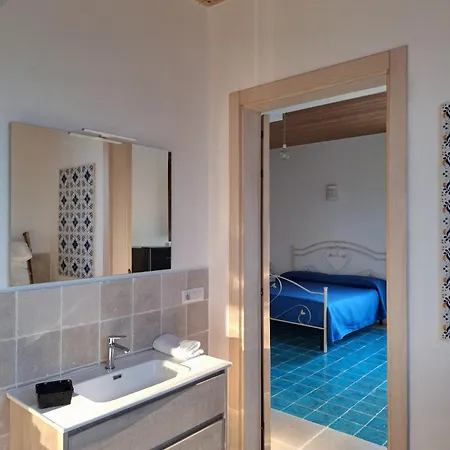 فندق مبيت وإفطار Masseria Cecato 4*